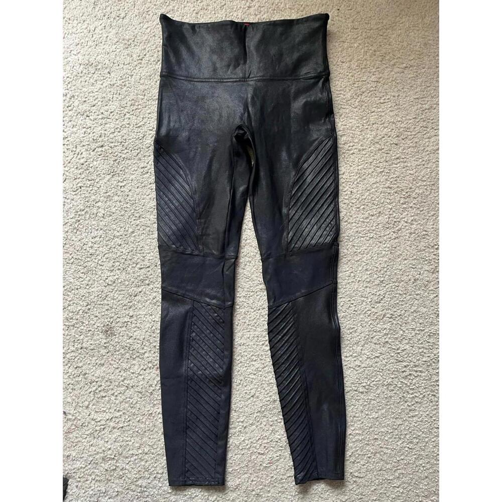 Leather leggings
